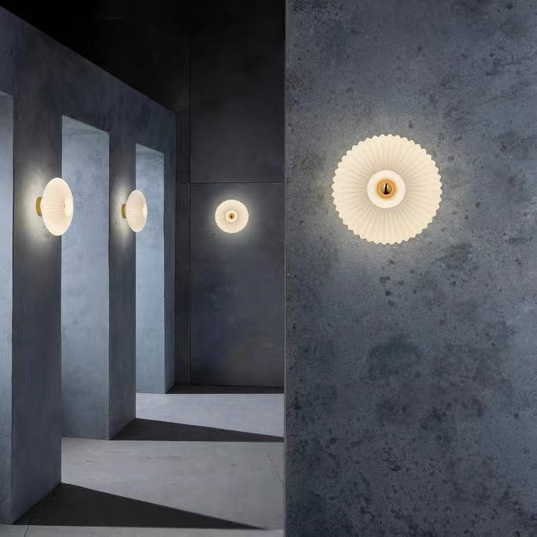 Nordic Vintage Striped Ripple Glass Disc Wall Light