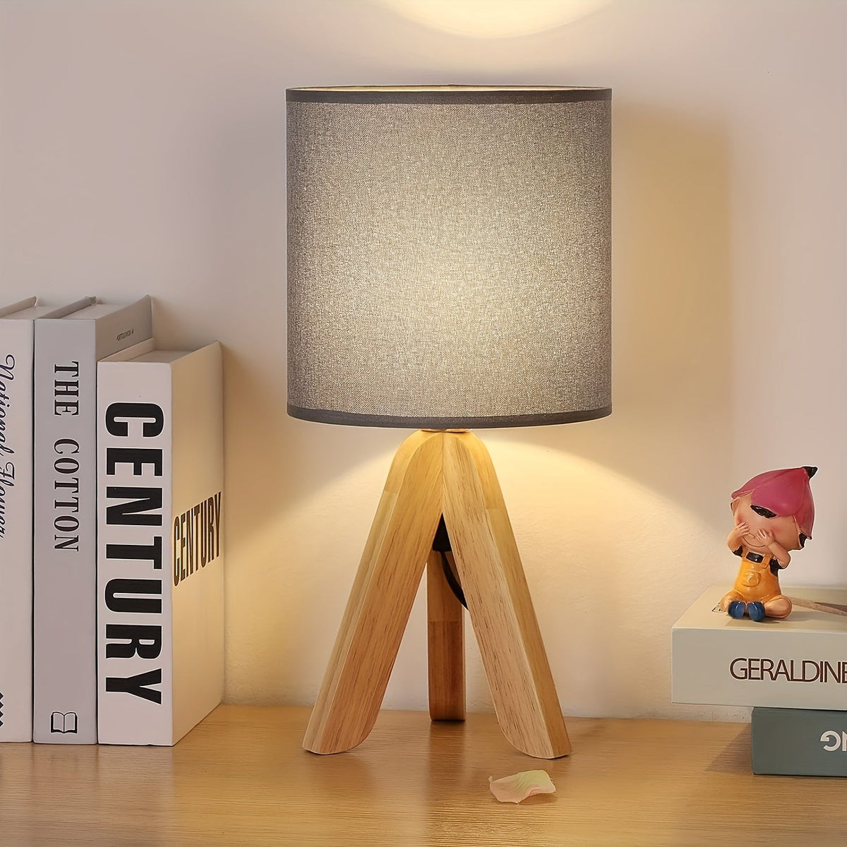 Nordic Minimalist Wooden Tripod Linen Shade Table Lamp
