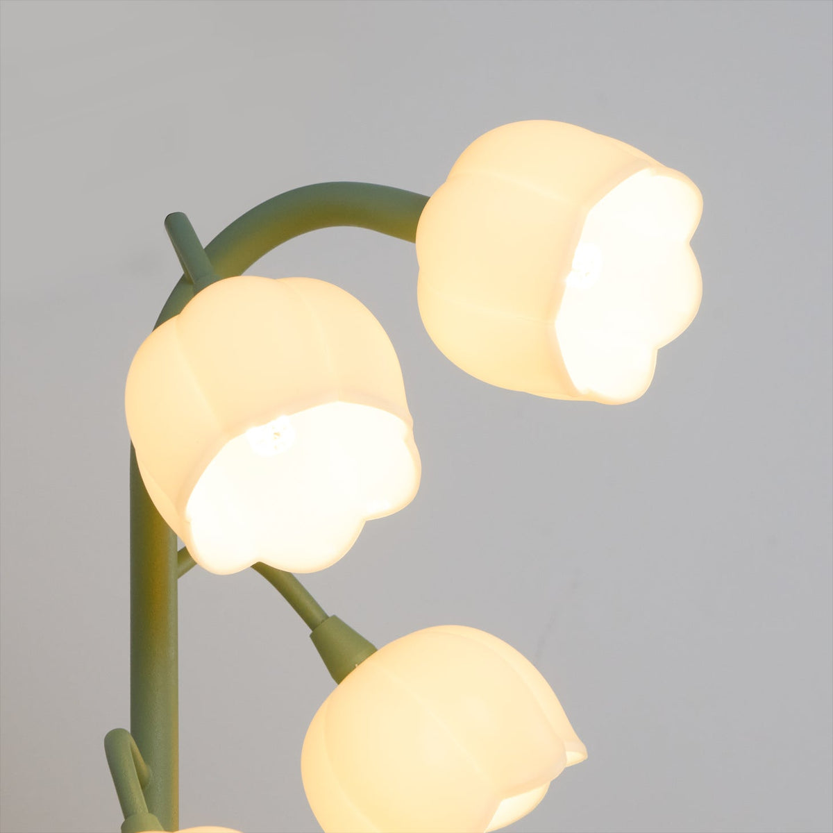 Tulip Shaped Orchid Bloom Floral Table Lamp