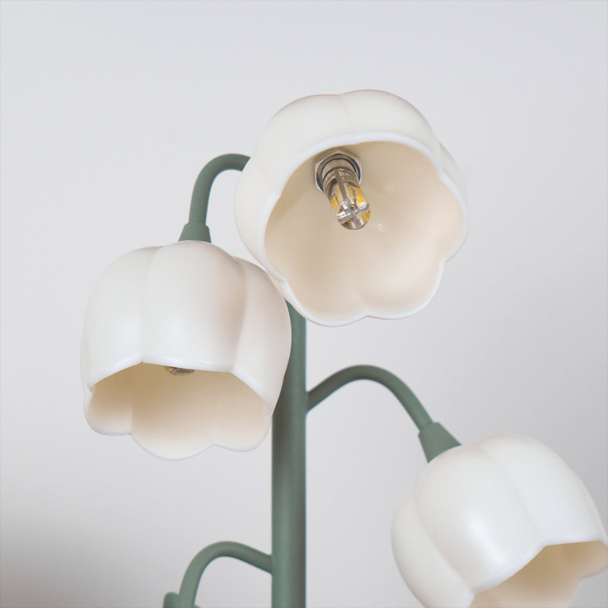 Tulip Shaped Orchid Bloom Floral Table Lamp