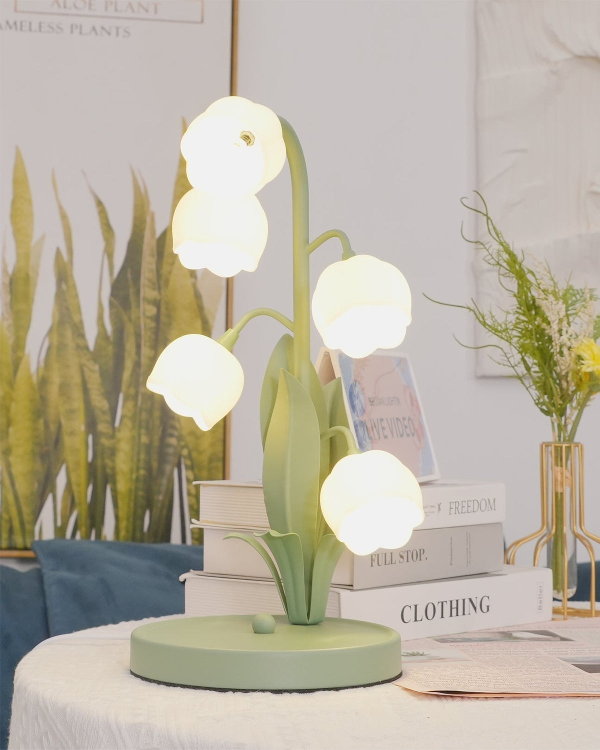 Tulip Shaped Orchid Bloom Floral Table Lamp