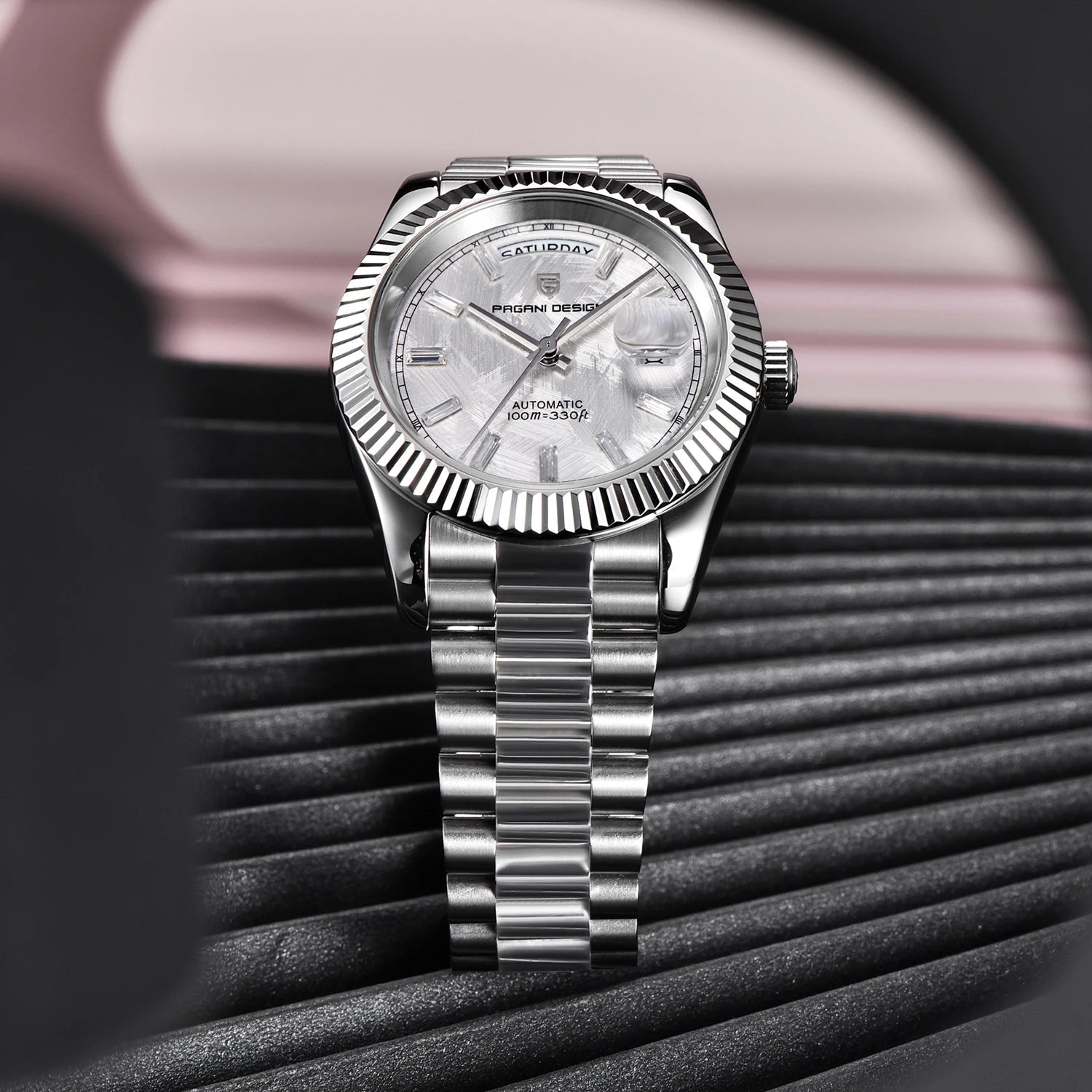 Equinox Watch 4