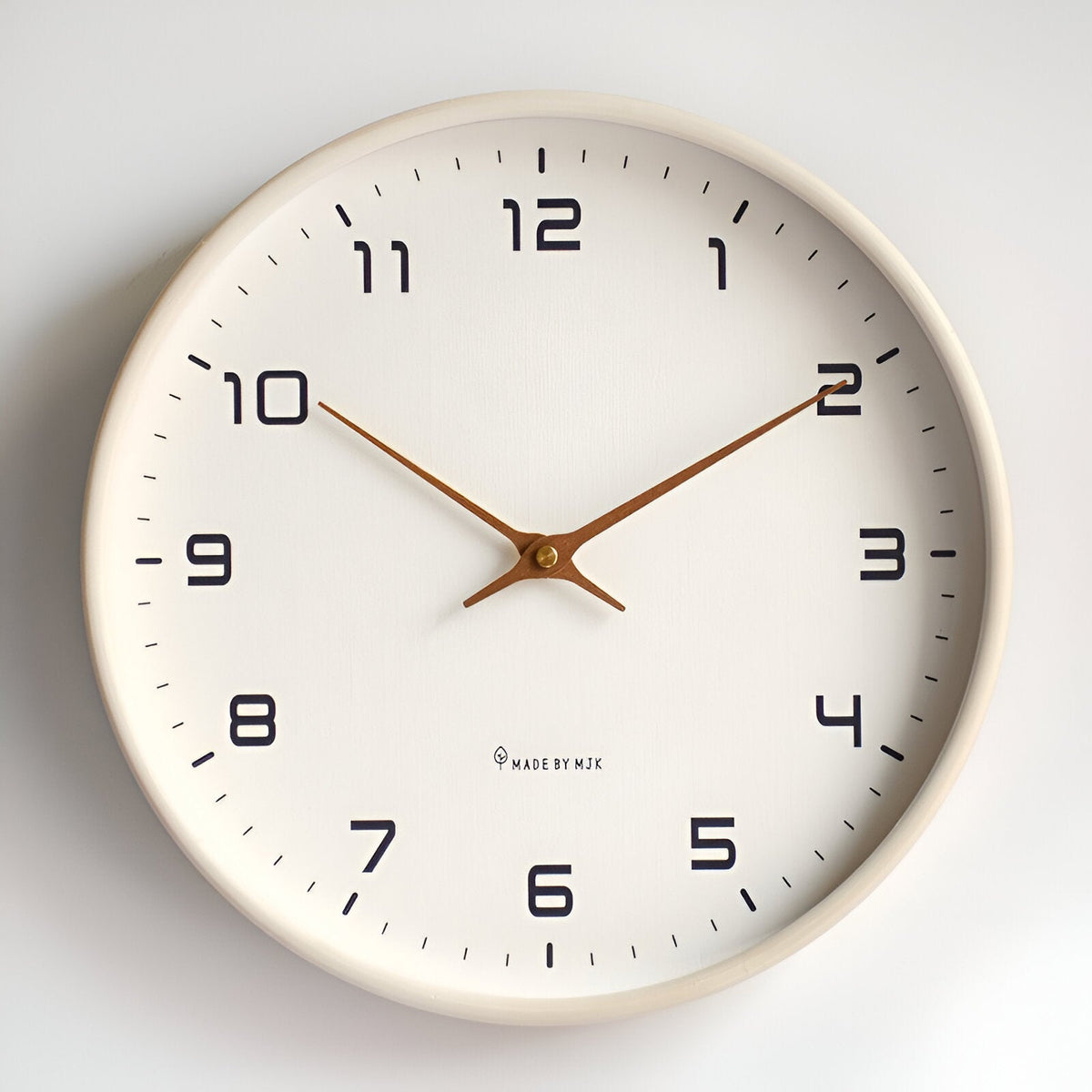 Nordic Minimalist Wood Frame Silent Quartz Wall Clock