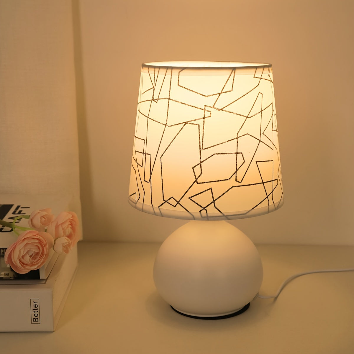 Geometric Molded Shade Compact Round Base USB Table Lamp