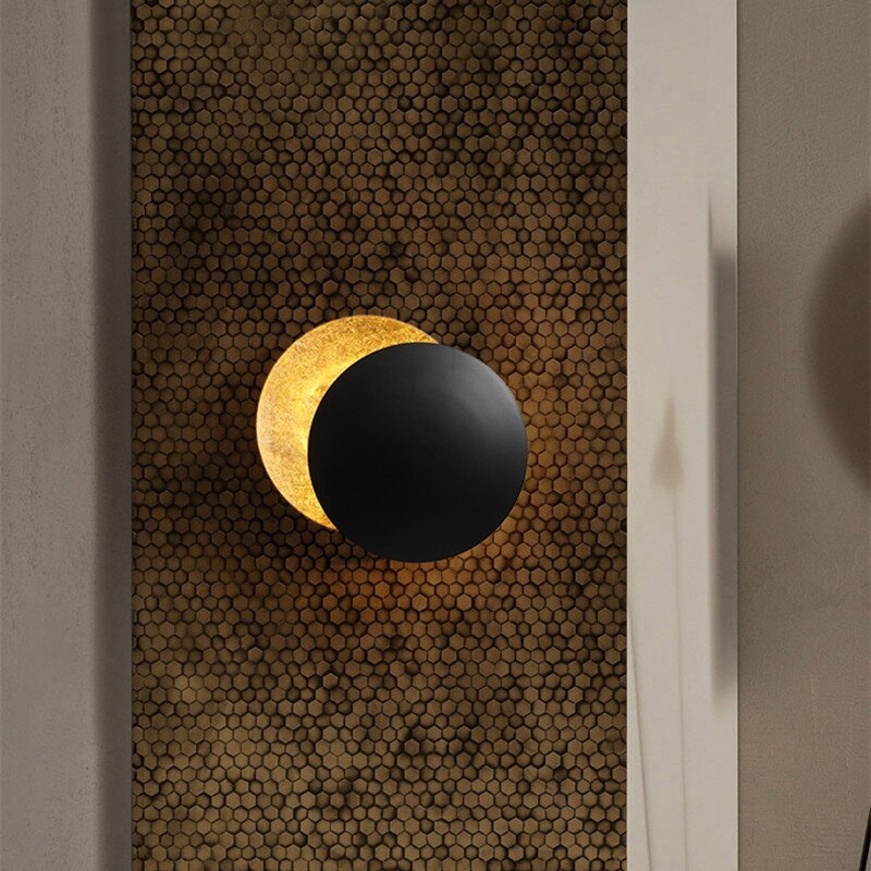 Solar Eclipse Inspired Overlapping Discs Modern Wall Light