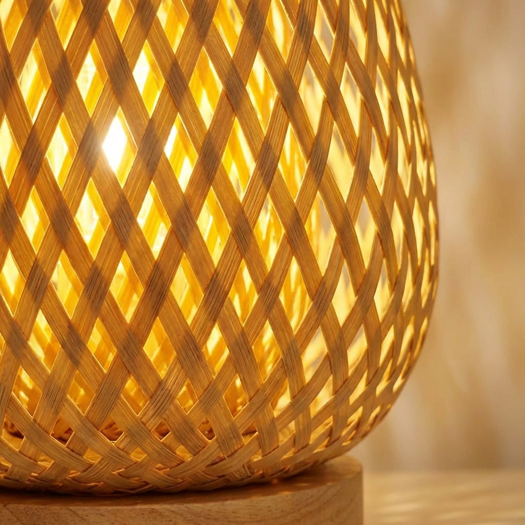 Woven Bamboo Shade Compact USB Powered Table Lamp