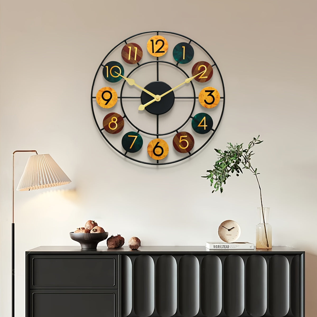 Retro Round Iron Frame Metal Wall Clock