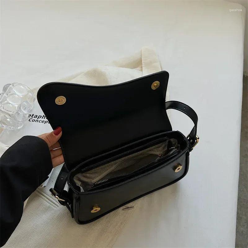 Sleek Compact Durable Magnetic Closure Ladies Shoulder Bag