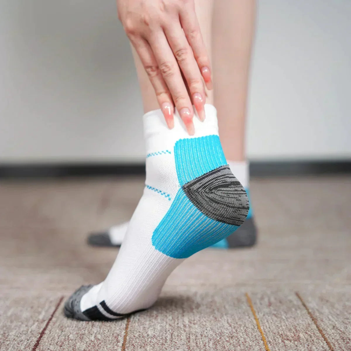 Seamless Orthopaedic Arch Support Compression Socks With Left Right Fit
