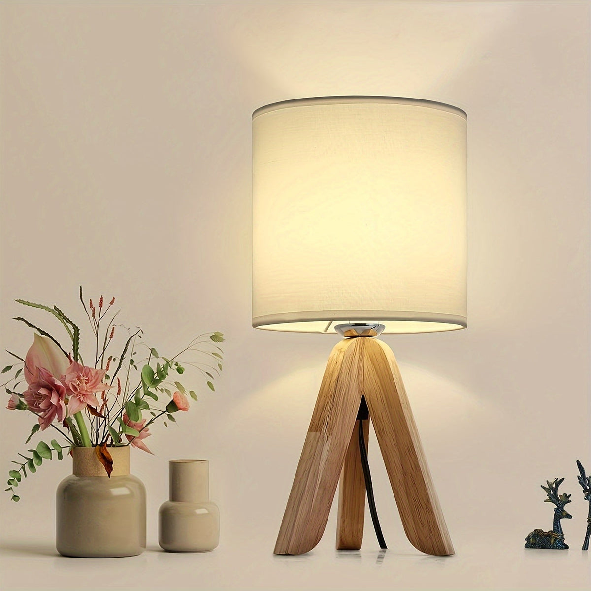 Nordic Minimalist Wooden Tripod Linen Shade Table Lamp