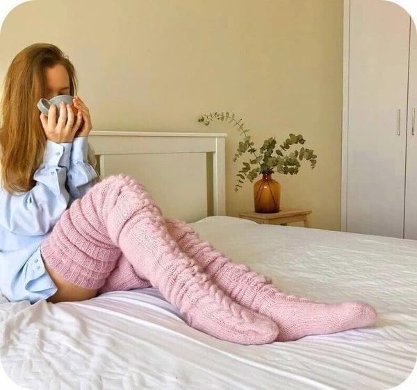 Soft Breathable Knitted Wool Stretch Tall Socks