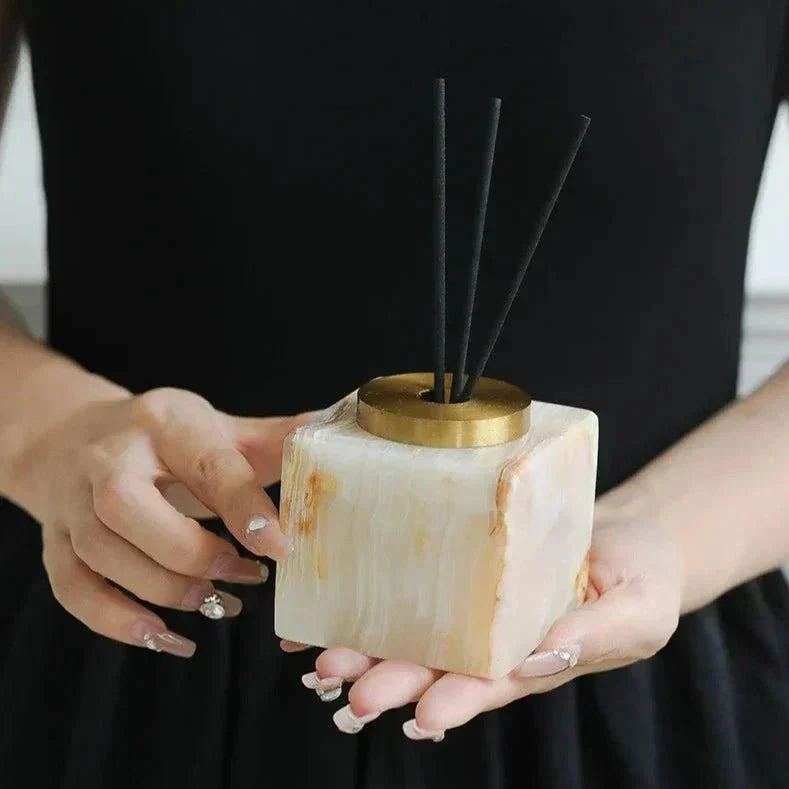 Handcrafted Natural Marble Minimalist Aroma Diffuser Sculpture Vase