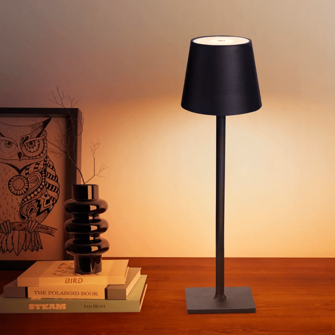 Modern Aluminum Metallic Rechargeable Touch Dimmable Cordless Table Lamp