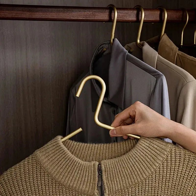 Solid Metal Matte Finish Anti-Slip Clothes Hangers Set