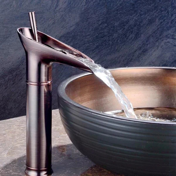Vintage Waterfall Spout Single Hole Bathroom Faucet