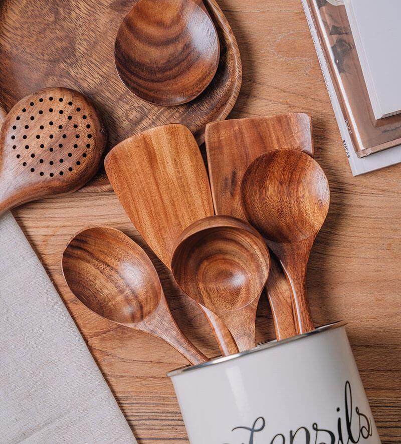 Rustic Natural Wood Heat Resistant Kitchen Utensil Set