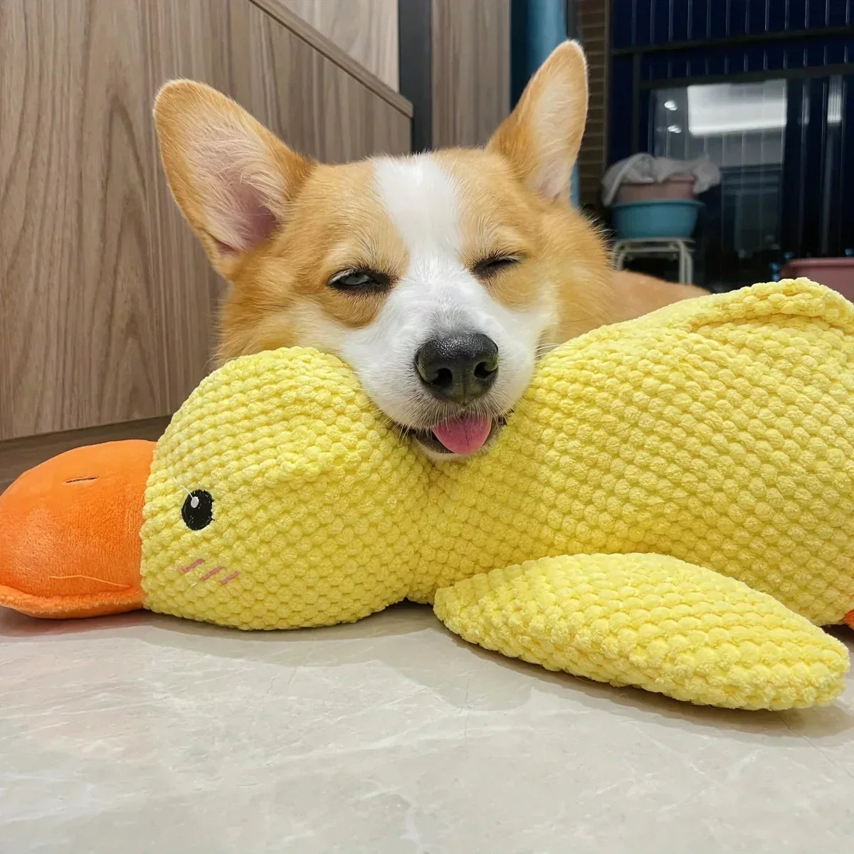 Durable Quacking Duck Chew Toy For Anxiety Relieving Dog Play