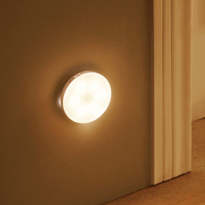 Rechargeable Adhesive Mount Round Smart Motion Sensor Wall Light