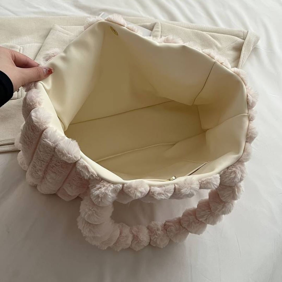 Chunky Soft Texture Everyday Shoulder Bag
