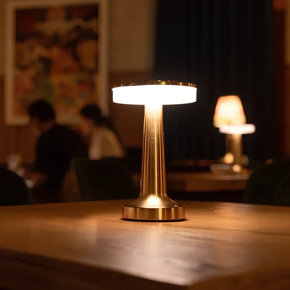 Retro Metal Wireless Rechargeable Dimmable Ambient Table Lamp