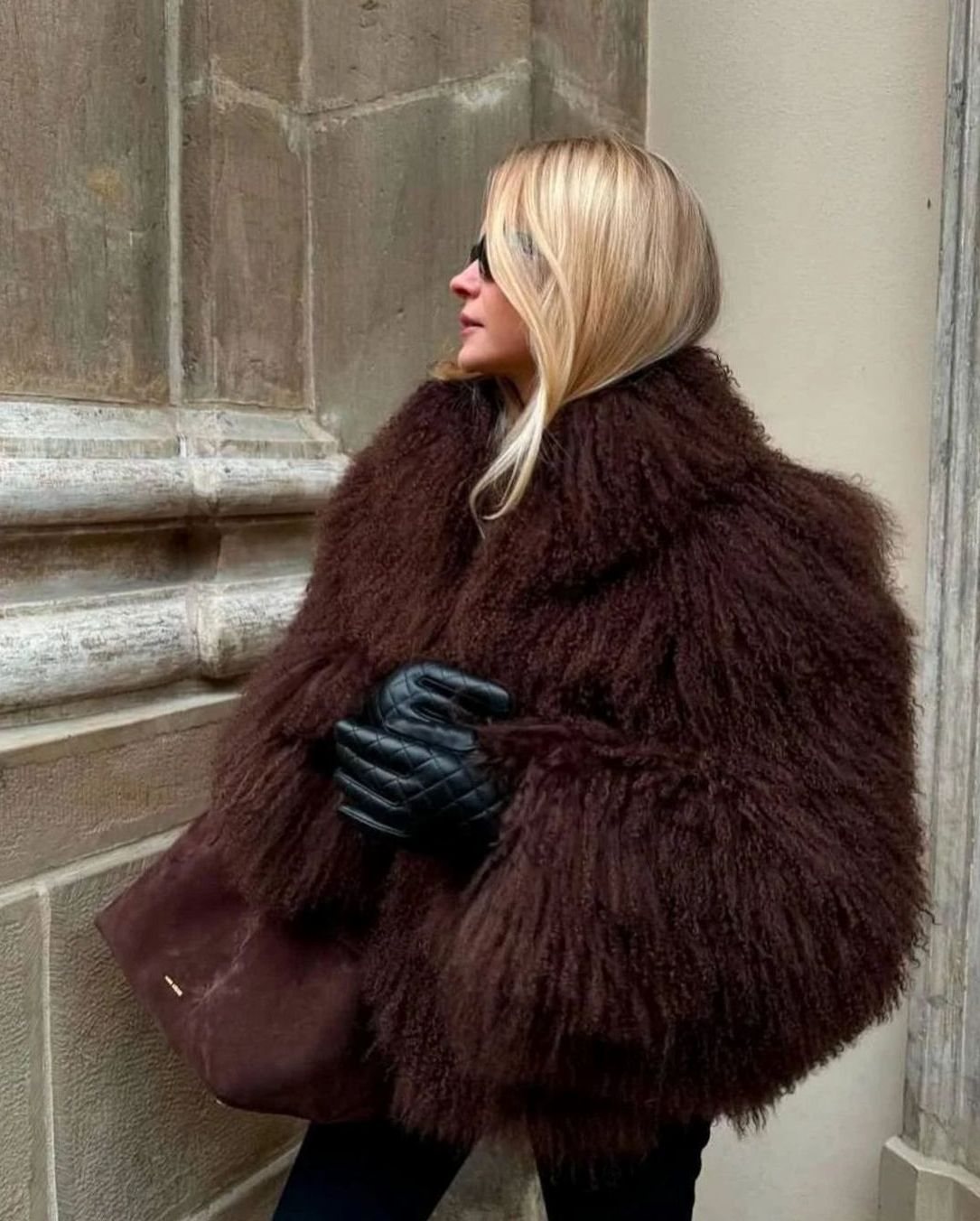 Women's Chic Shaggy Faux Fur Short Jacket