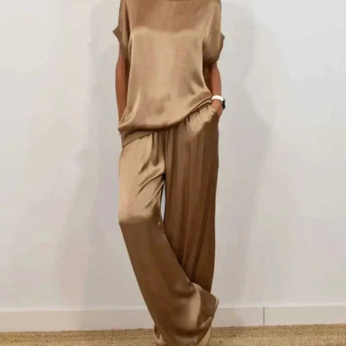 Women's Elegant Two-Piece Set Wide-Leg Trousers Cap-Sleeve Top Co-Ord
