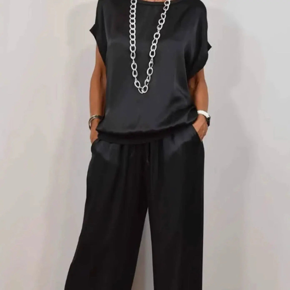 Women's Elegant Two-Piece Set Wide-Leg Trousers Cap-Sleeve Top Co-Ord