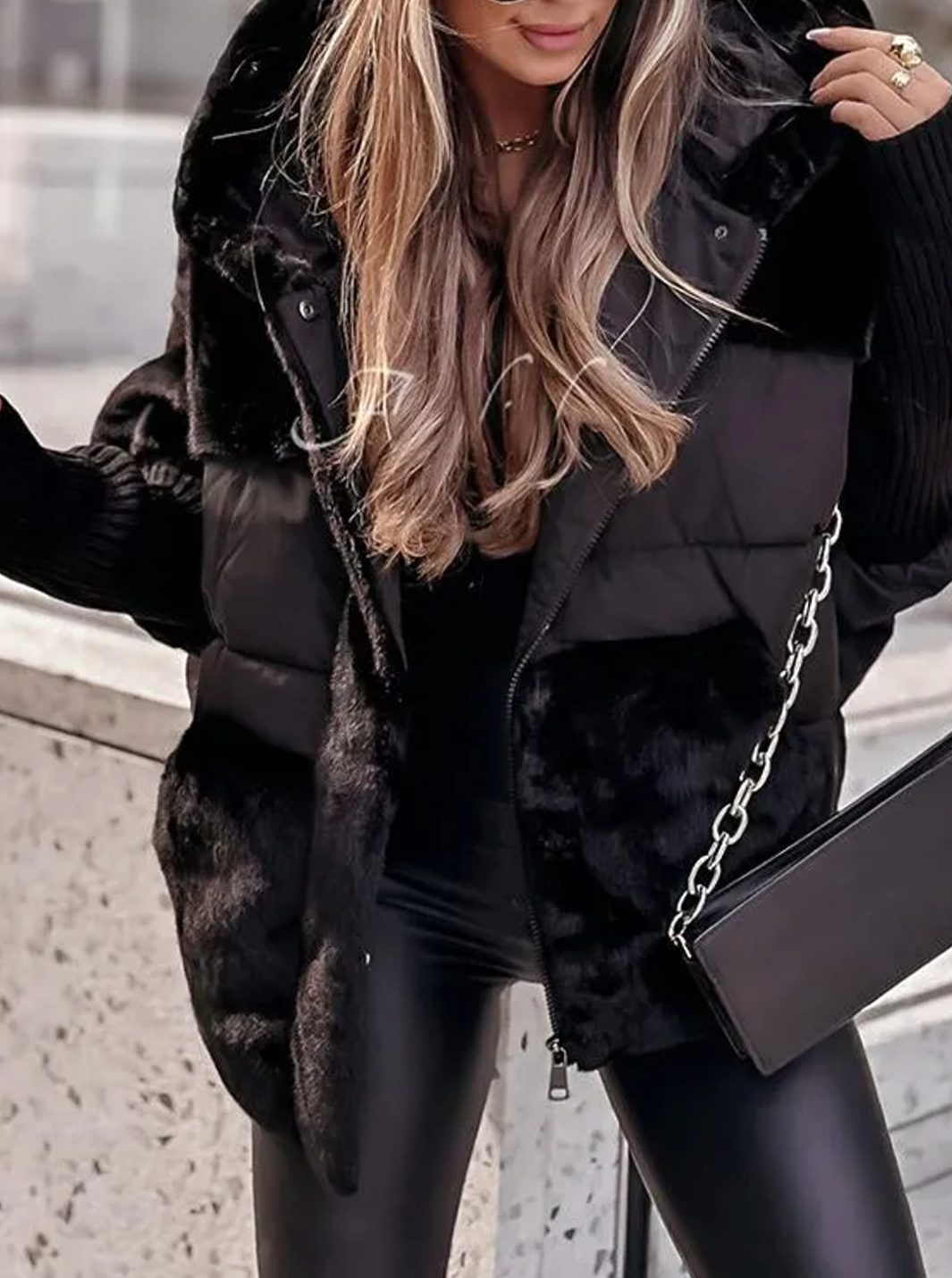 Women's Faux Fur Hooded Quilted Puffer Winter Jacket