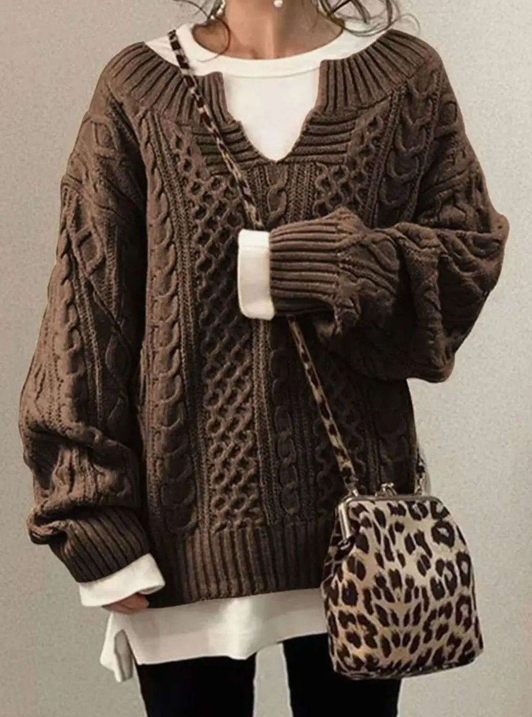 Women's Oversized Cable Knit Sweater V-Neck Layered Jumper