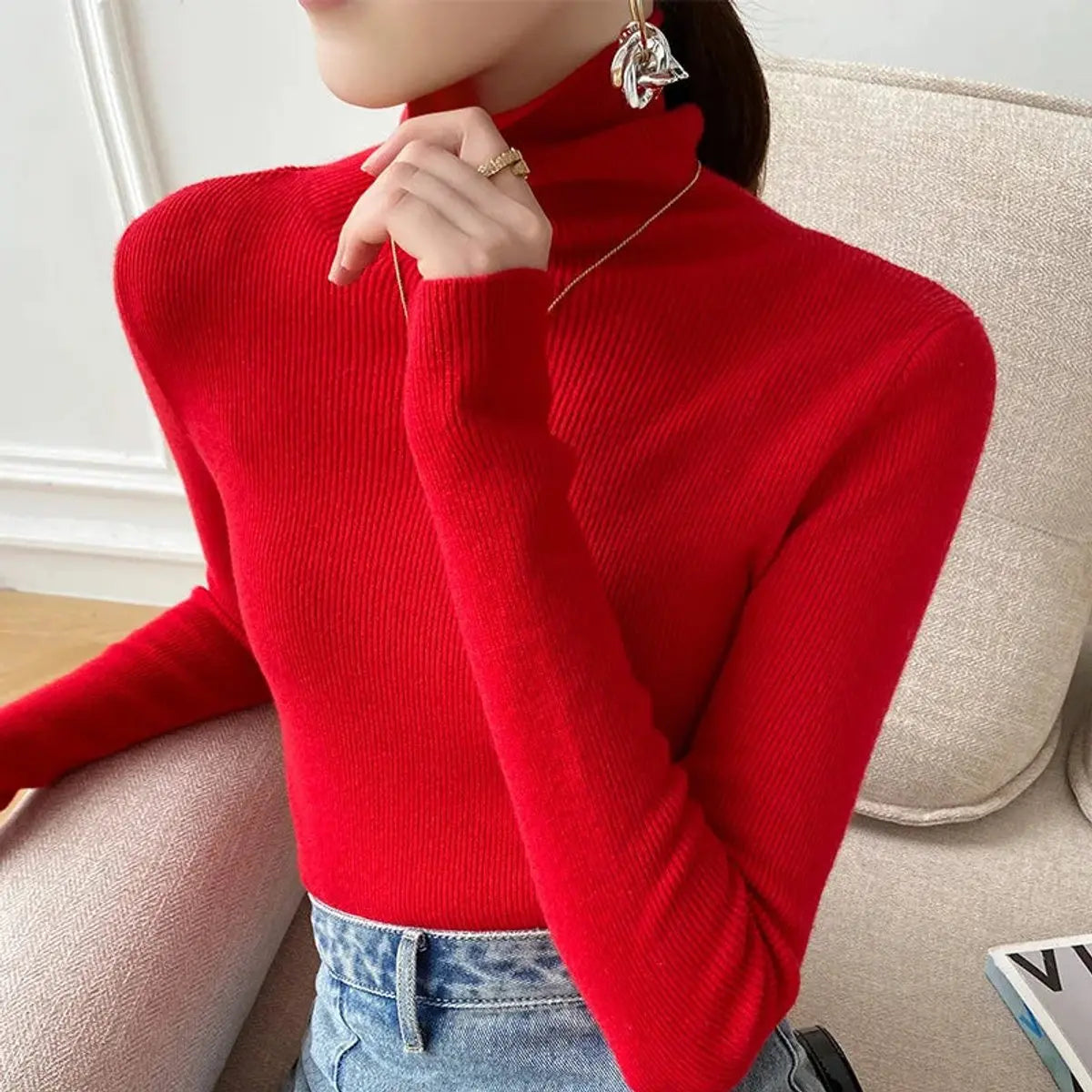 Women's Slim-Fit Cashmere Turtleneck Jumper
