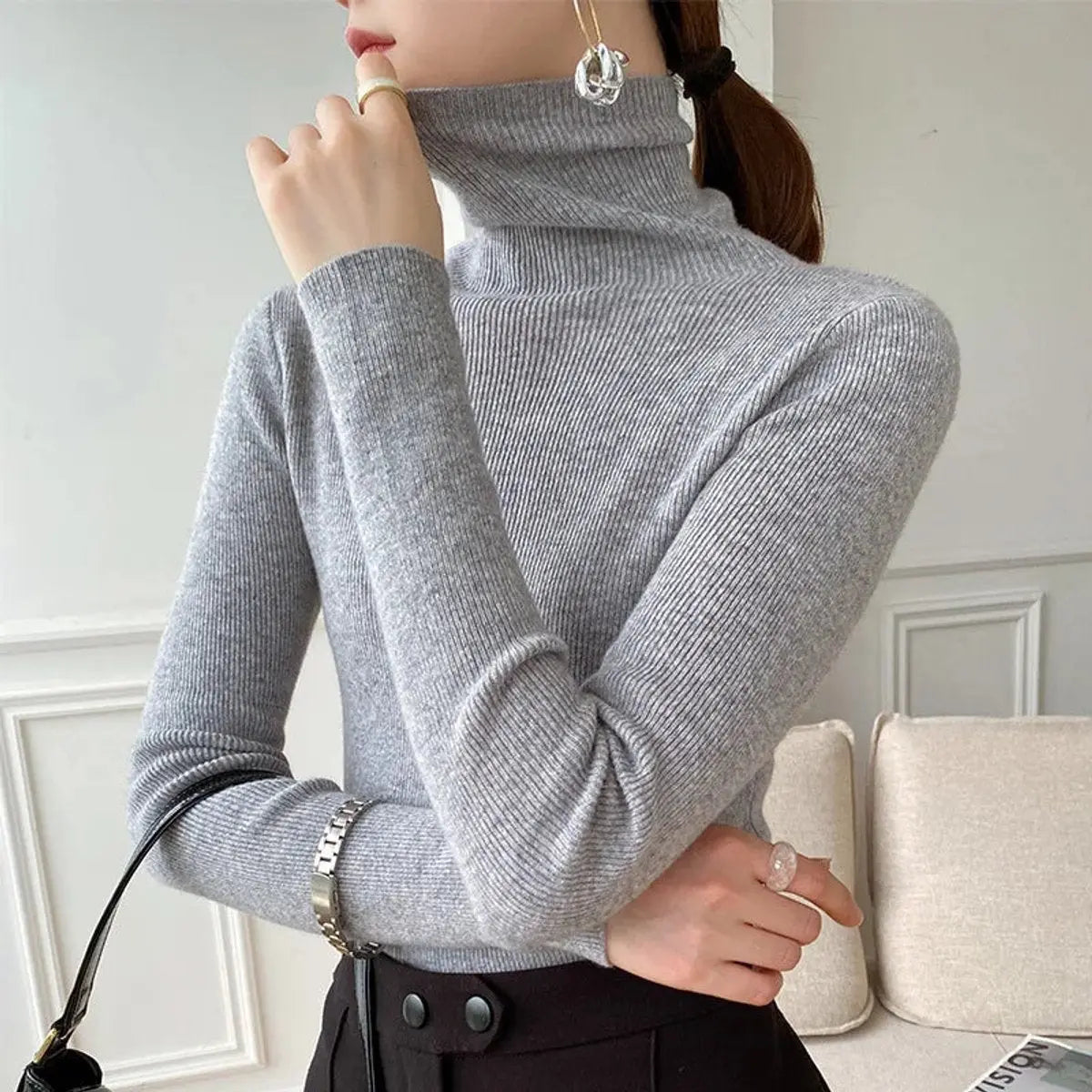Women's Slim-Fit Cashmere Turtleneck Jumper