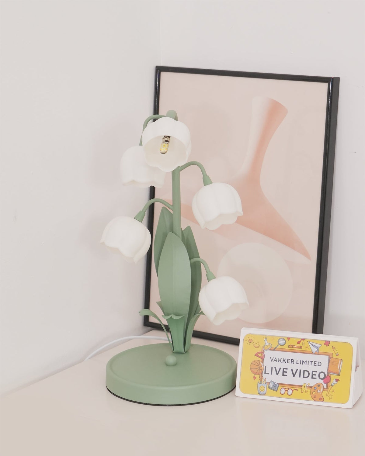 Tulip Shaped Orchid Bloom Floral Table Lamp