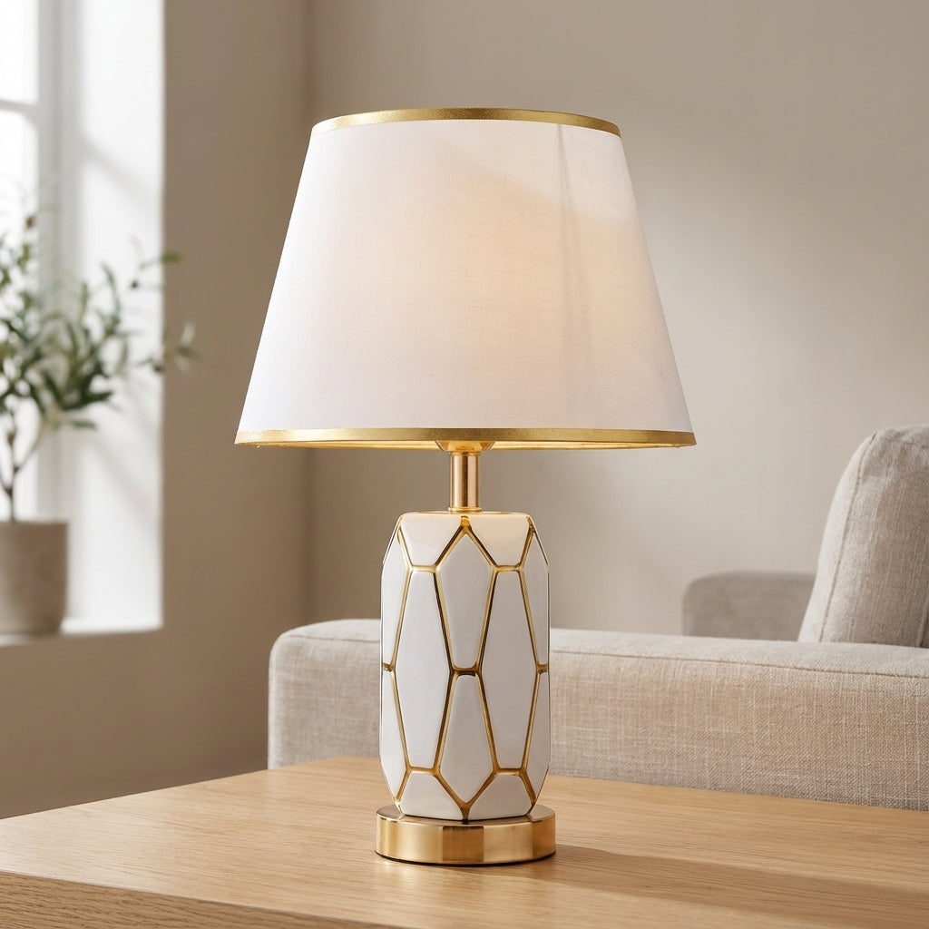 Retro Minimalist Ceramic Base Fabric Shade Table Lamp