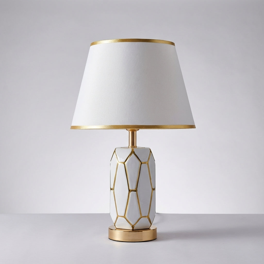 Retro Minimalist Ceramic Base Fabric Shade Table Lamp