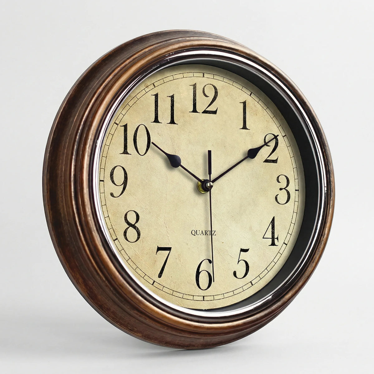 Vintage Round Face Silent Movement Compact Wall Clock