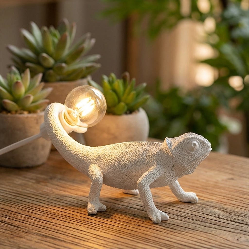 Sculptural Textured Reptile Silhouette Compact Tabletop Animal Table Lamp