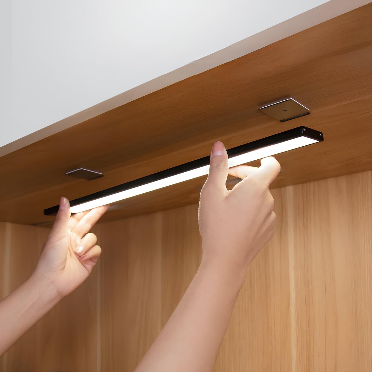 Rechargeable Magnetic Strip Dimmable Motion Sensor Light Bar