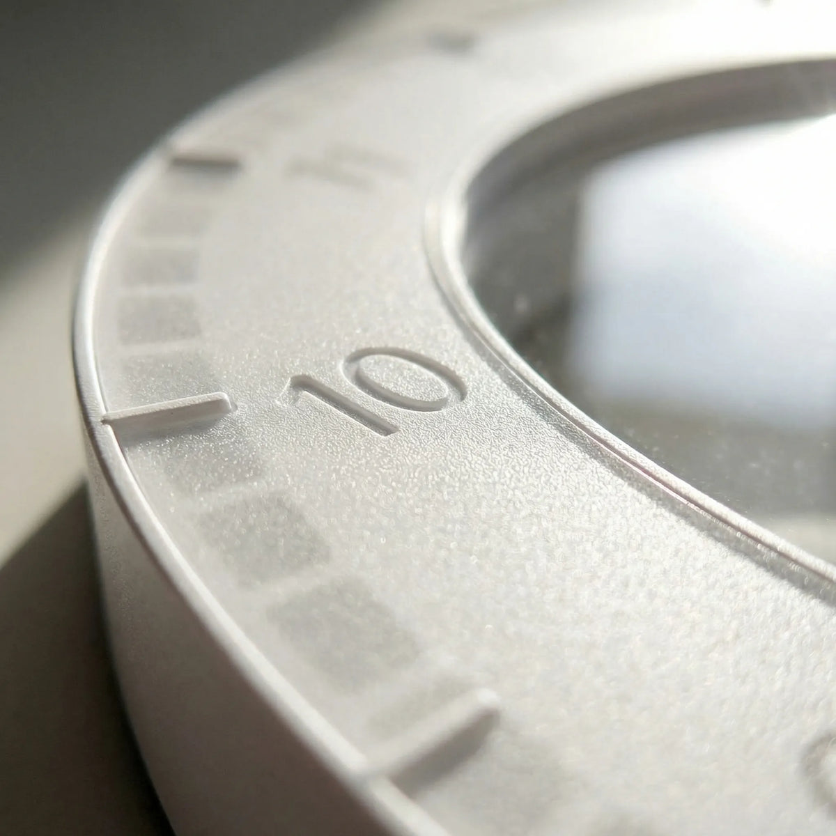 Slim Circular Ring Display Dimmable Digital Wall Clock