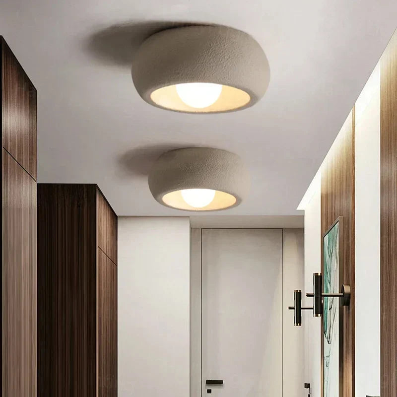 Minimalist Circular Flush-Mount Ceiling Light For Modern Homes