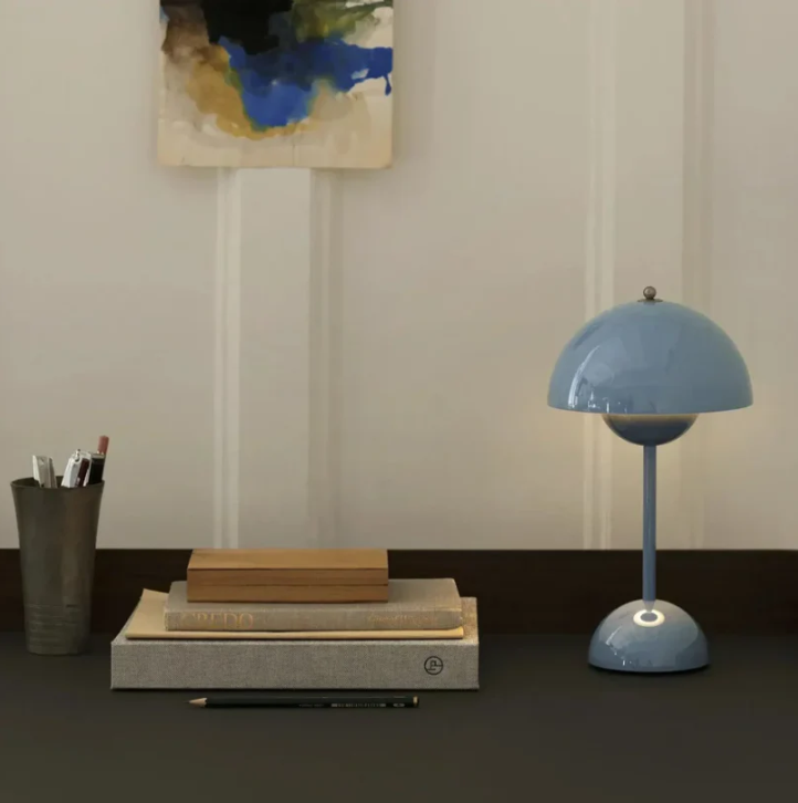 Sleek Minimalist Scandinavian Touch Control Dimmable Table Lamp