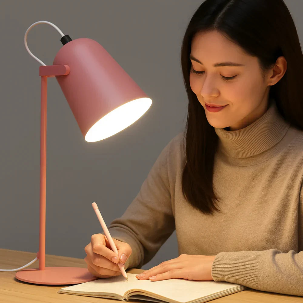 Rotating Metal Shade Adjustable Eye-Friendly Desk Table Lamp