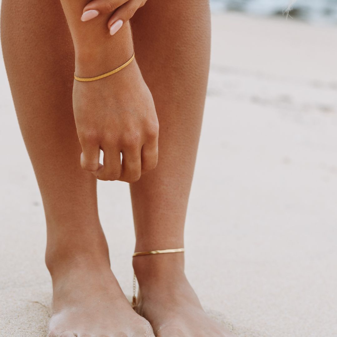 Adjustable Herringbone Pattern Gold Coated Silver Chain Bracelet