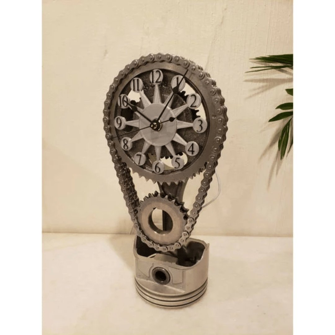Exposed Gear Mechanism Industrial Metal Glass Silent Wall Clock