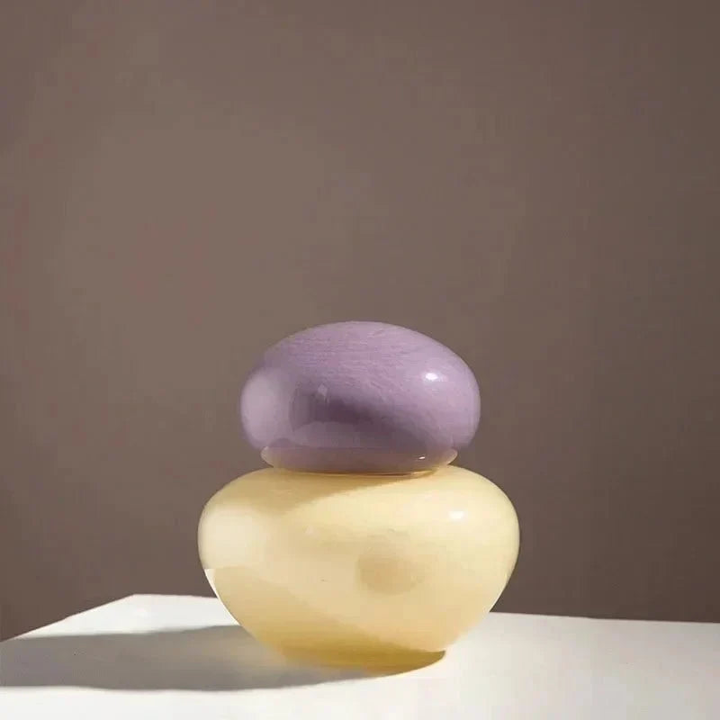 Glossy Pebble Lid Elliptical Glass Flower Vase