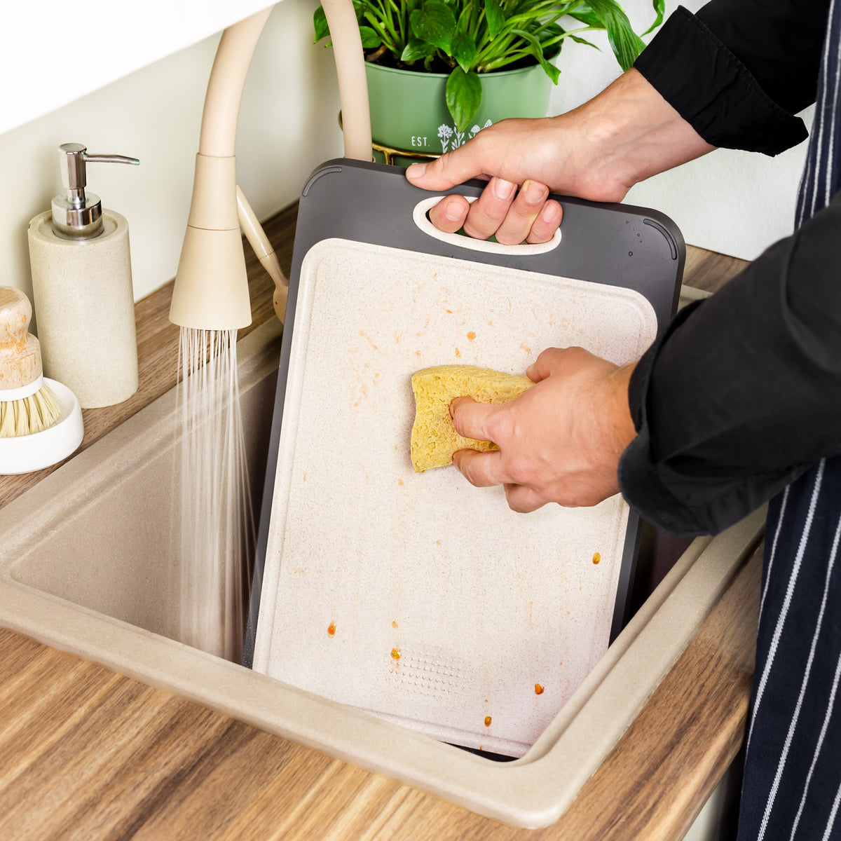 Non-Porous Heat Resistant Stainless Steel Cutting Board