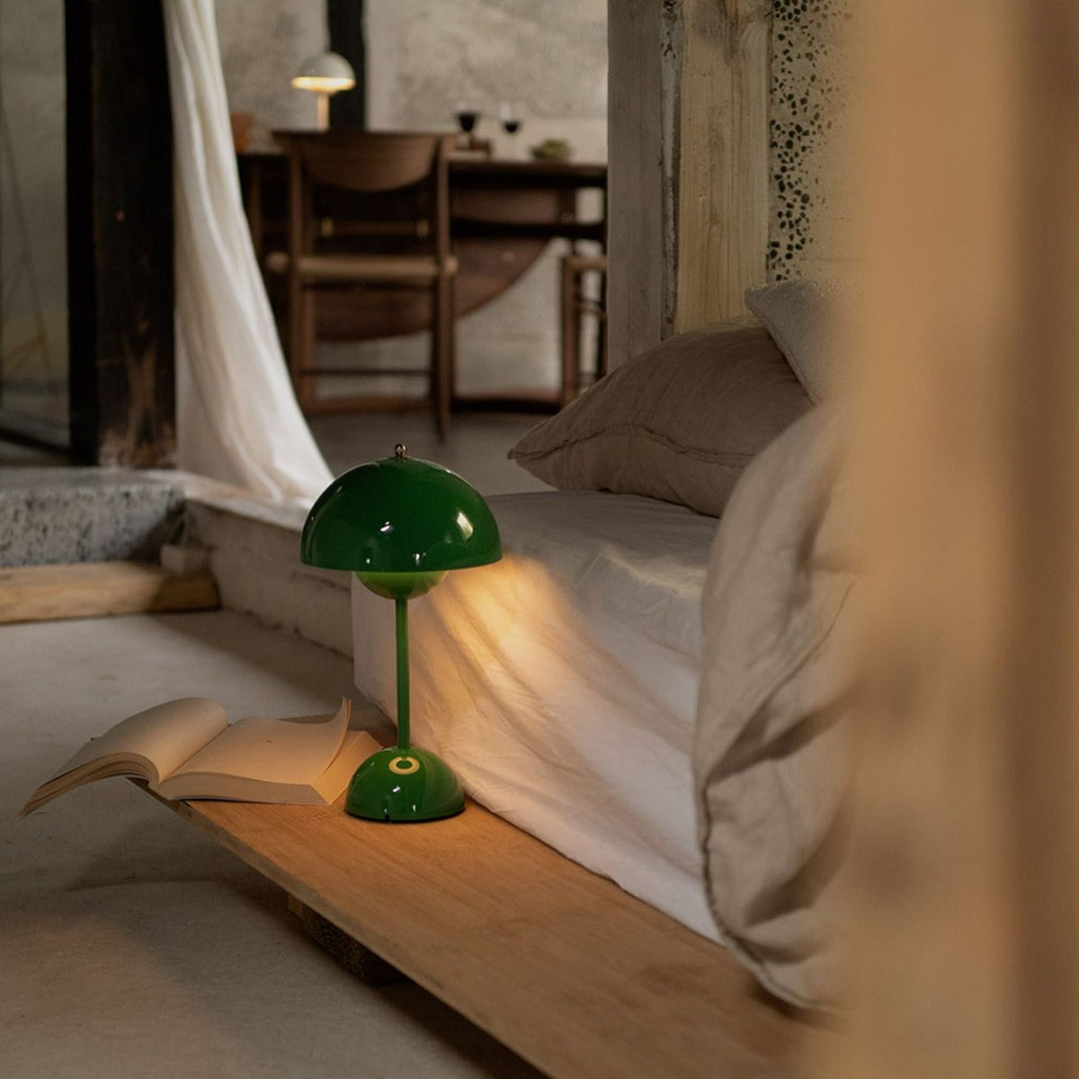 Wireless Rechargeable Dimmable Sphere Globe Table Lamp