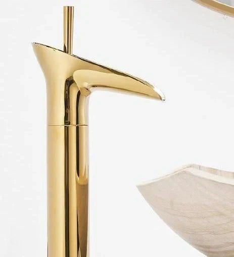 Vintage Waterfall Spout Single Hole Bathroom Faucet