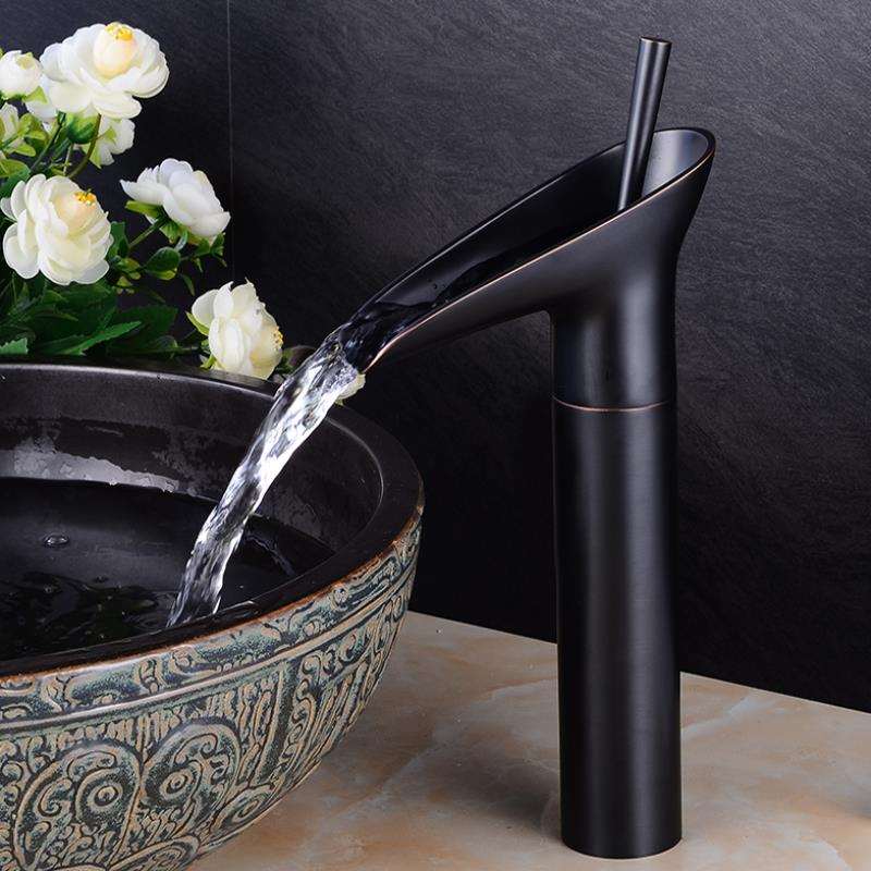 Vintage Waterfall Spout Single Hole Bathroom Faucet