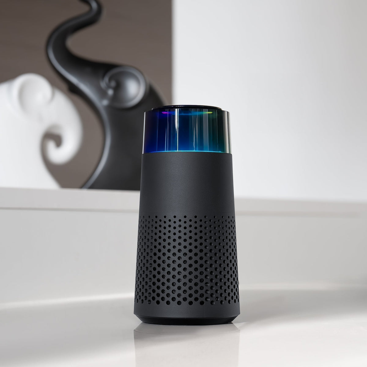 Compact Pet Odor Neutralizing Air Purifier and Humidifier