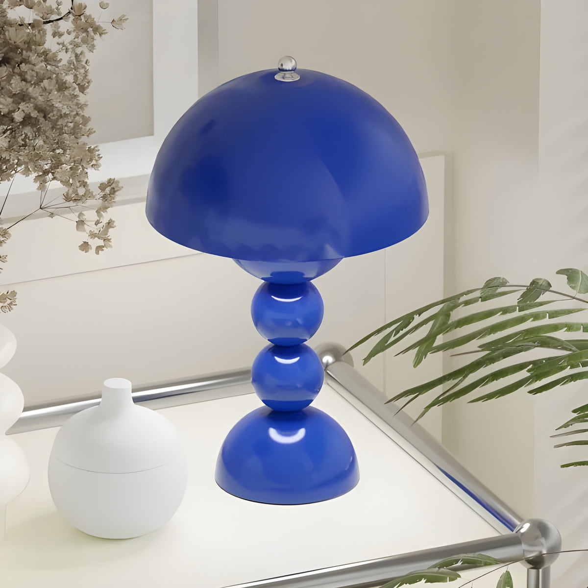 Scandinavian Flower Bud Minimalist Dimmable Bedside Table Lamp